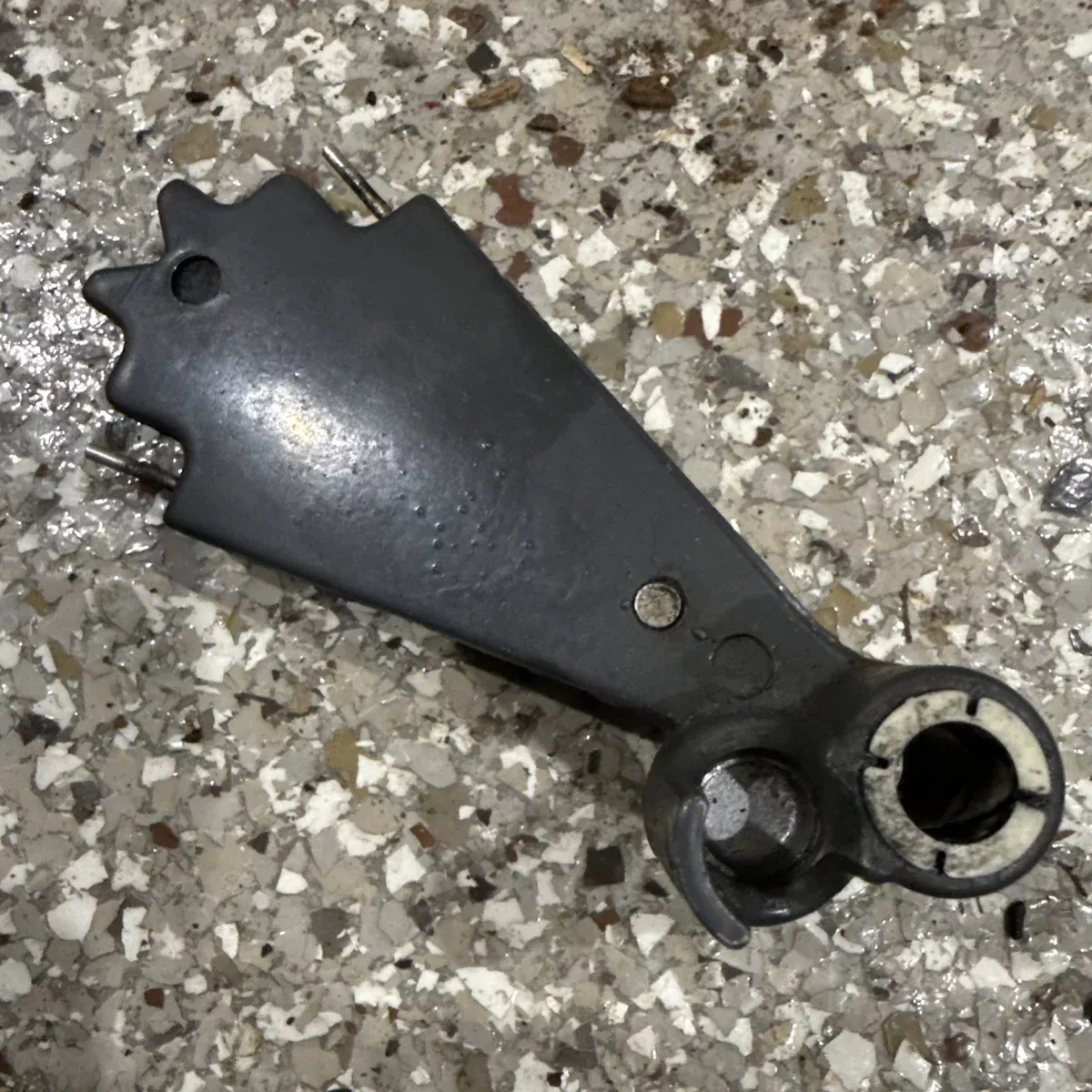 0912593 OMC Cobra 2.3-5.8L Stern Drive Shift Bracket Actuator