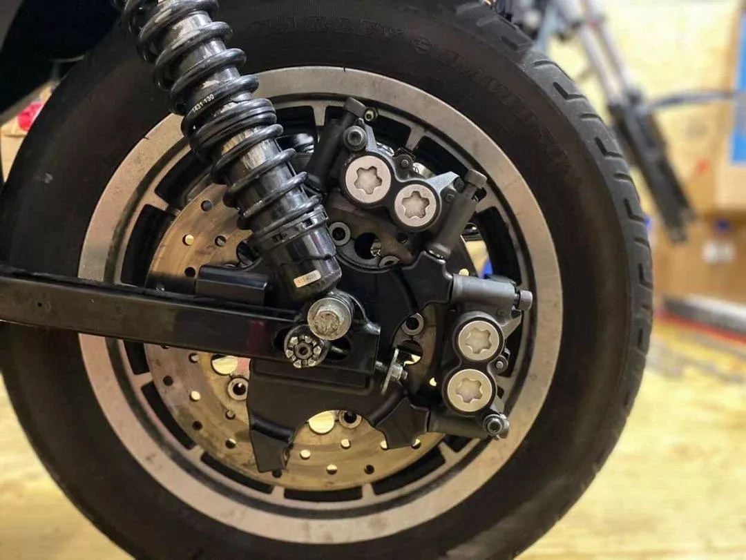 86-03 Sportster Bracket - Cock's