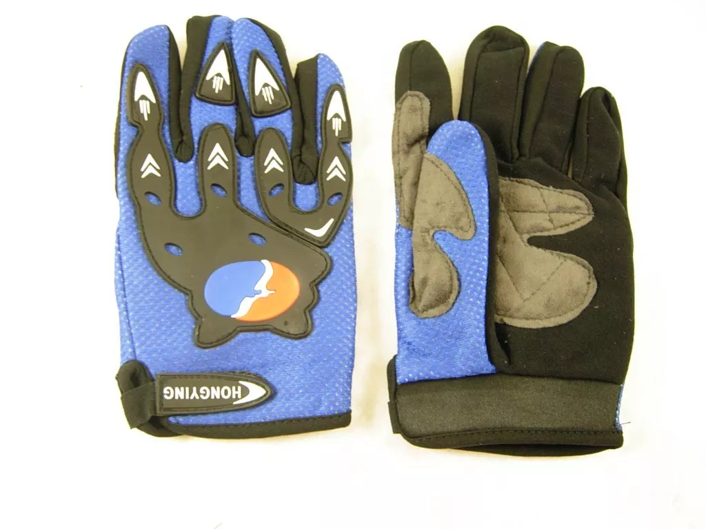 A Glove 91782