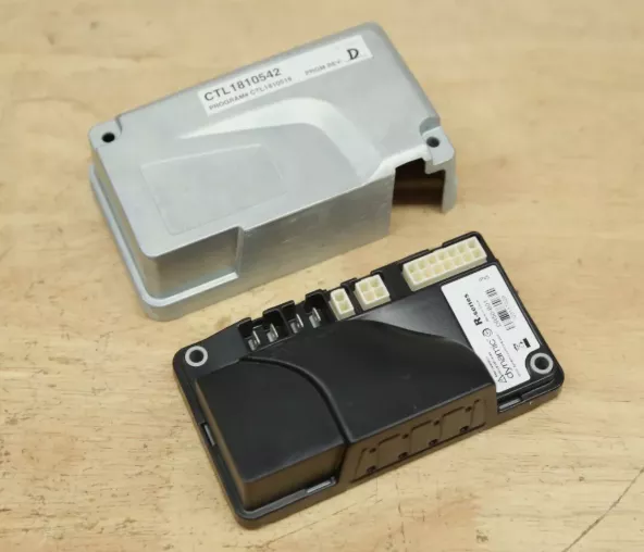 Pride Go-Go Elite Traveller (S40E/S44E) Controller Replacement with Delta Tiller