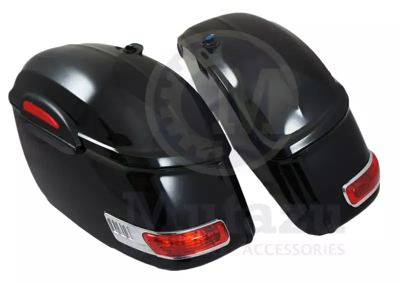 Universal RS Hard Saddlebags – Gloss Black