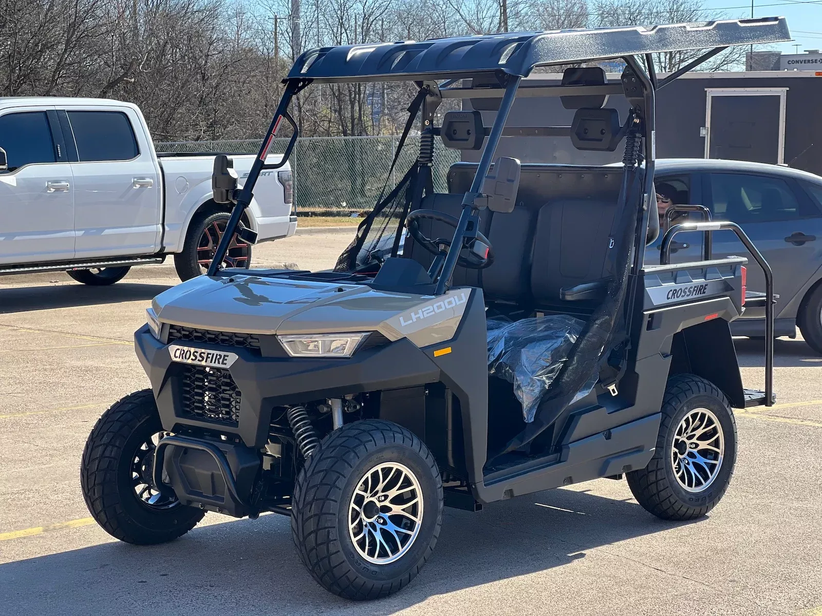 Vitacci Crossfire 200cc Gas Golf Cart