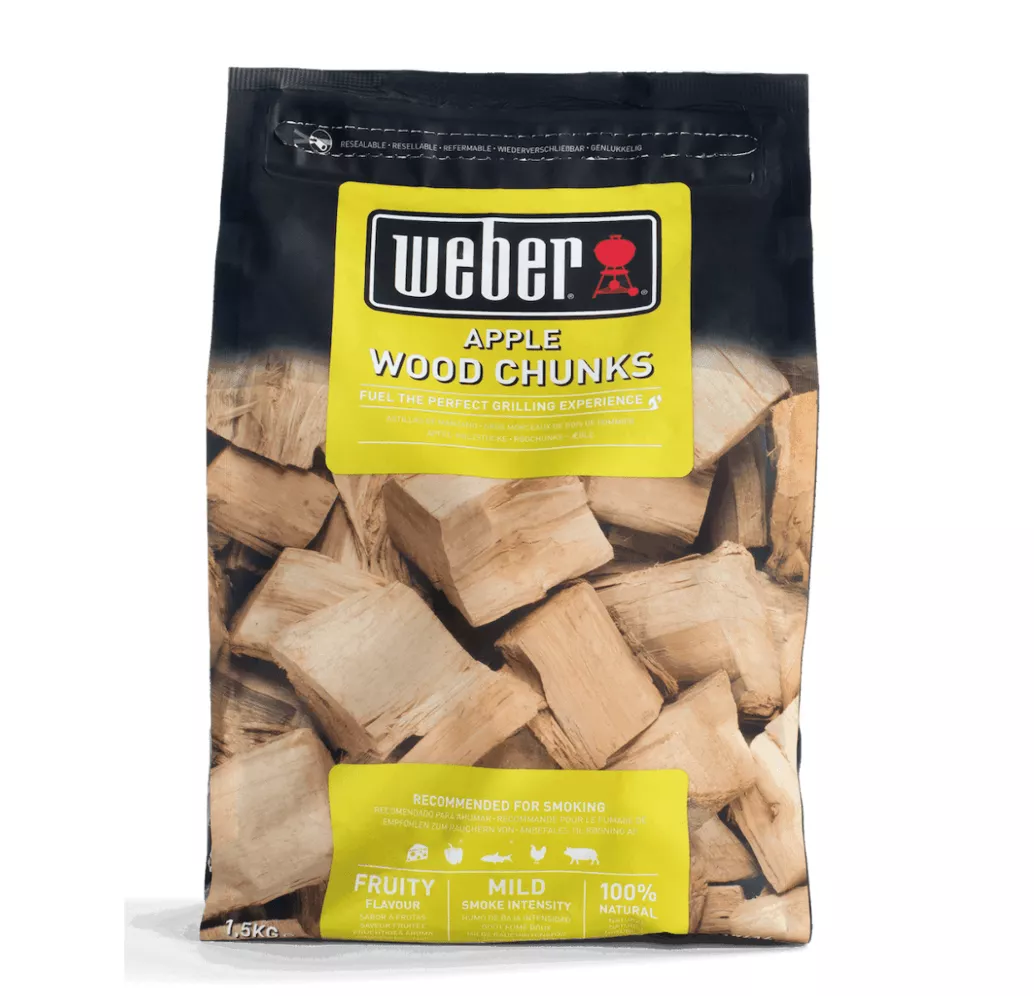 WEBER Apple Wood Chunks 1.5kg 17616